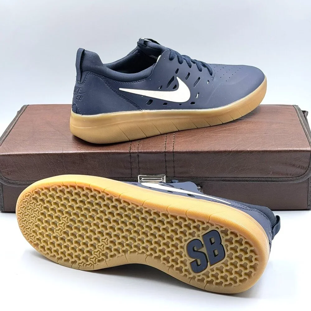 Nike Nyjah Free SB 'Midnight Navy' - Picture 1 of 8